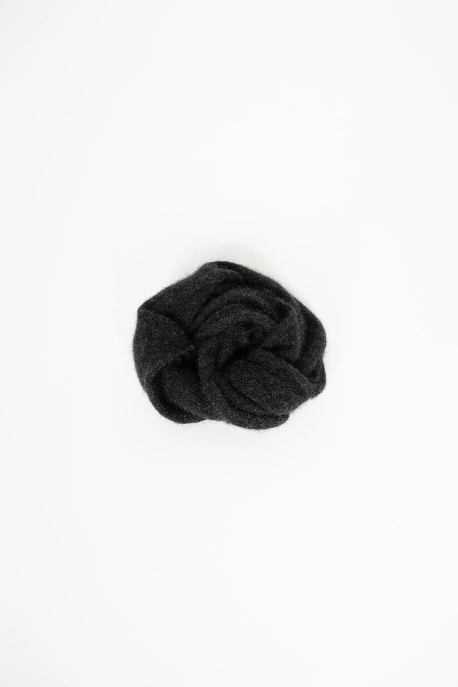 Luxurious Soft Cashmere Scout Scarf in Elegant Slate Gray