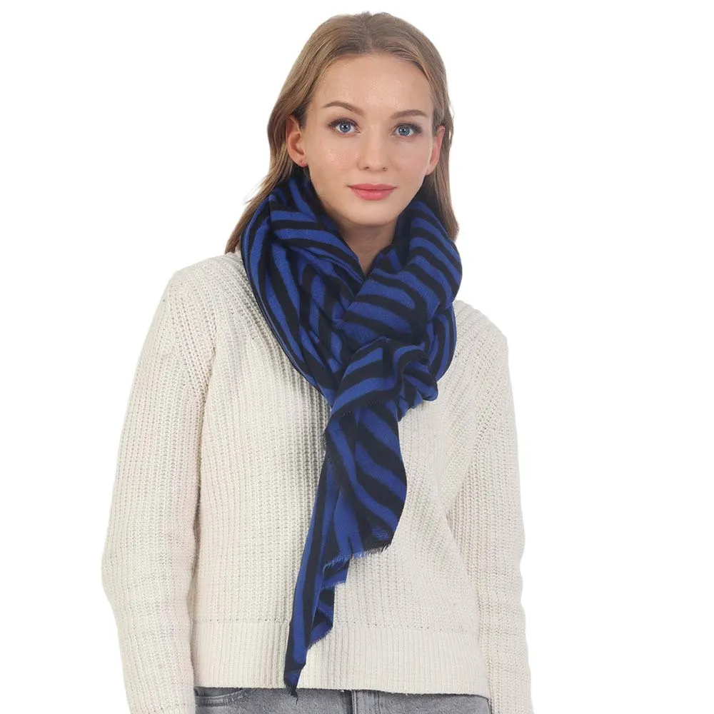 Abstract Lined Oblong Scarf