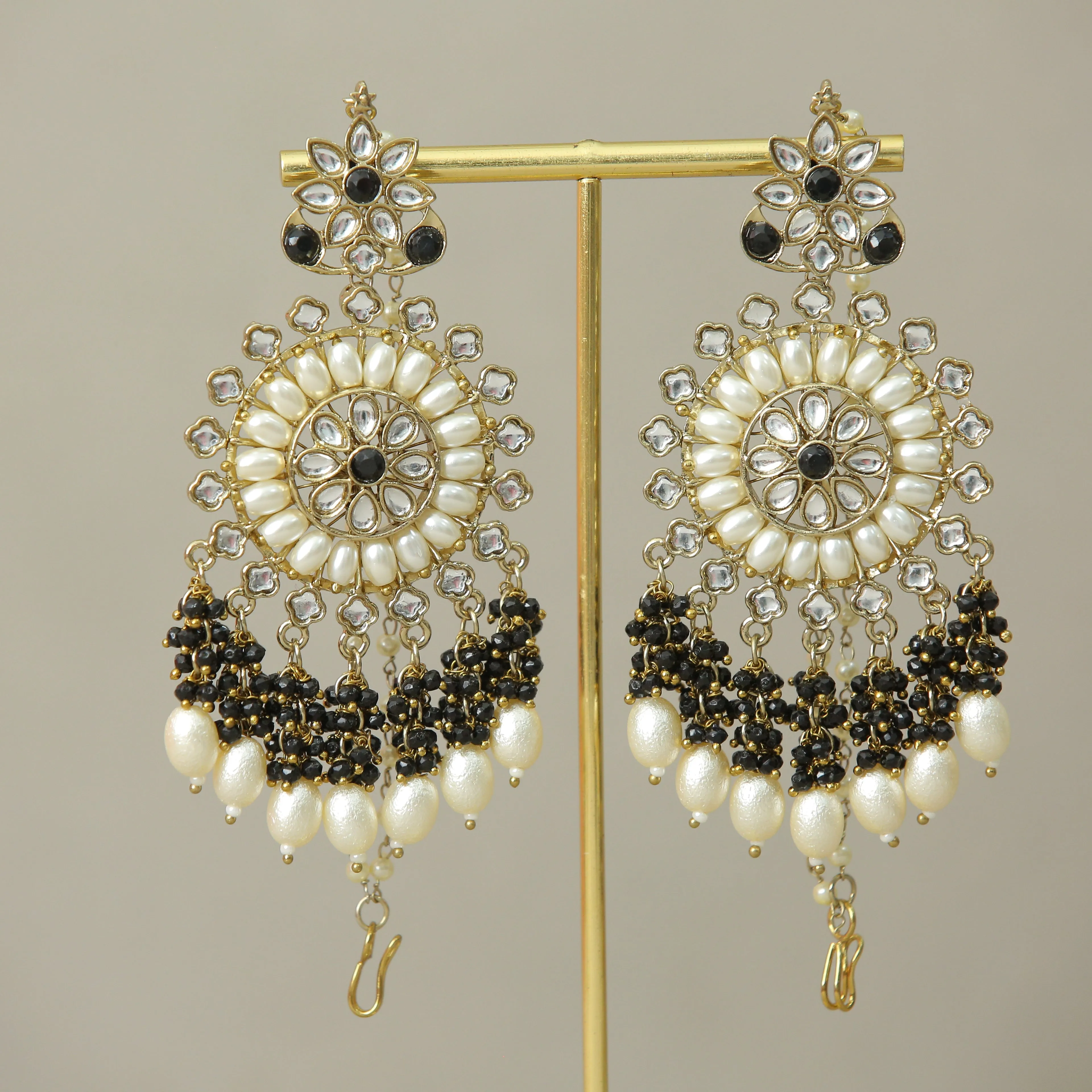 Ahana Kundan Earrings