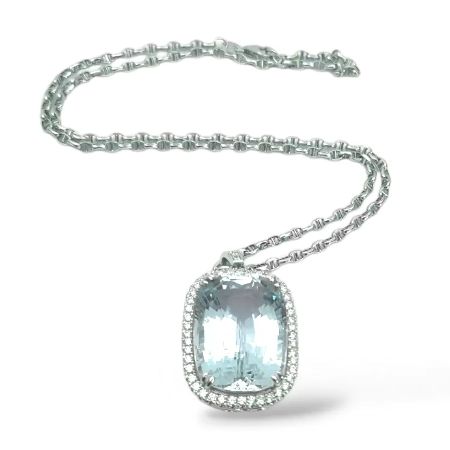 Aquamarine Pendant with Diamonds