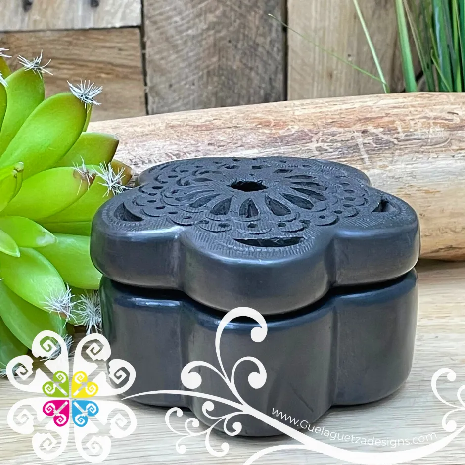 Black Flower Jewelry Box - Barro Negro Oaxaca