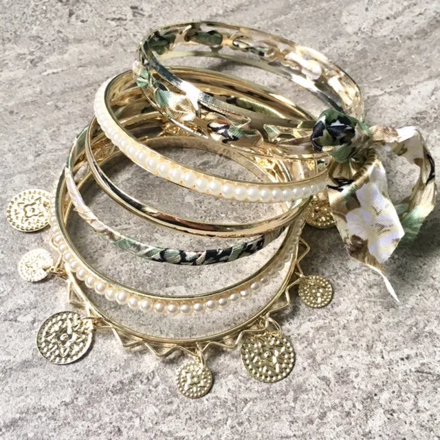 BOHO INSPIRED GOLD PEARL GREEN FLORAL MIXED BANGLE SET