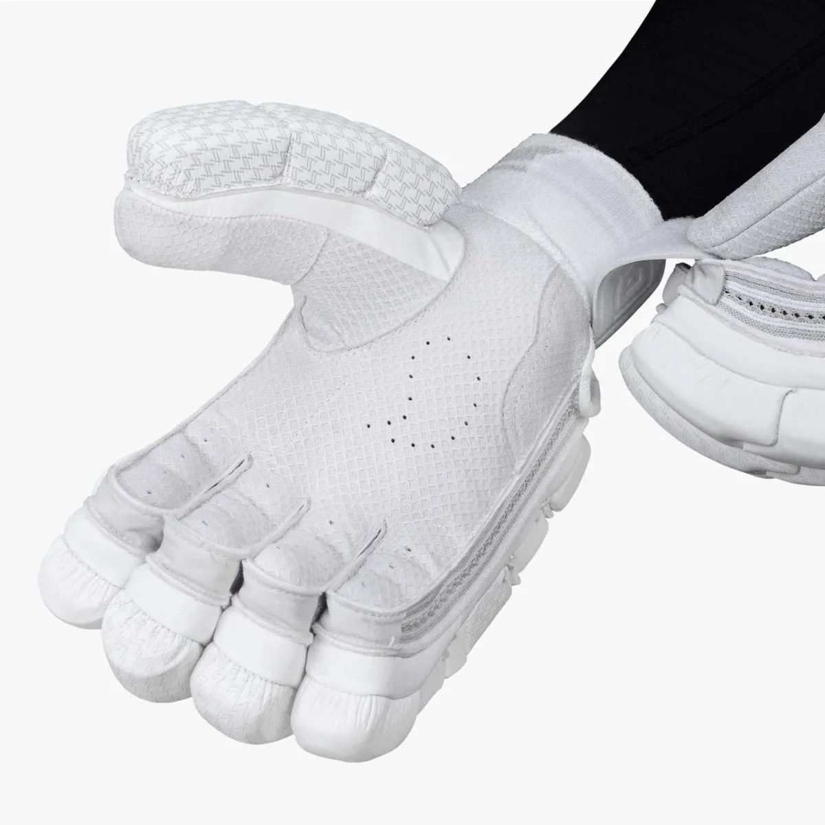 DSC Intense Players Batting Gloves