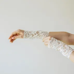 Gloves | Cotton | Sublime Flowers | Creme | One Size