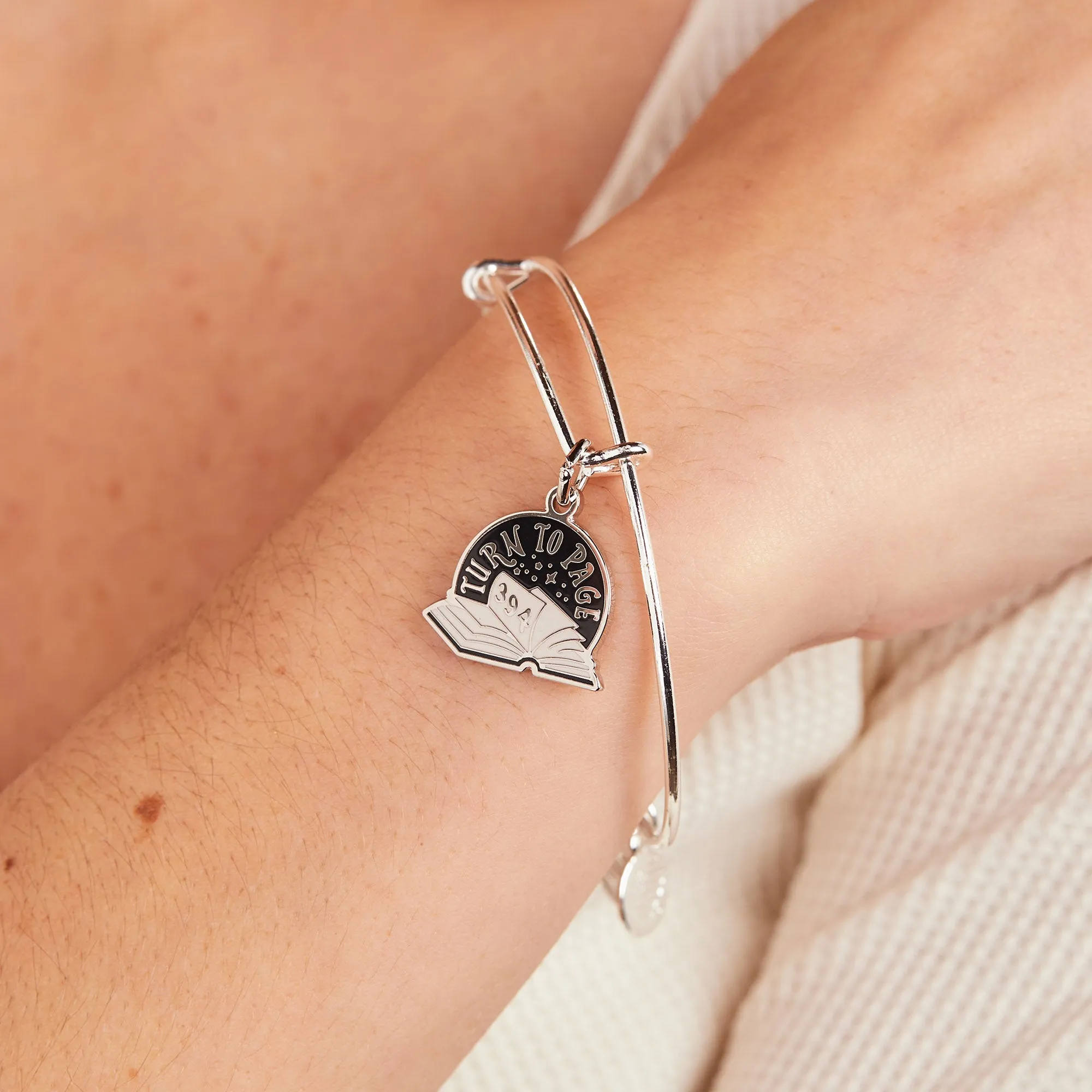 Harry Potter 'Turn to Page 394' Charm Bangle