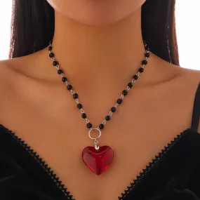 Heart shaped pendant necklace