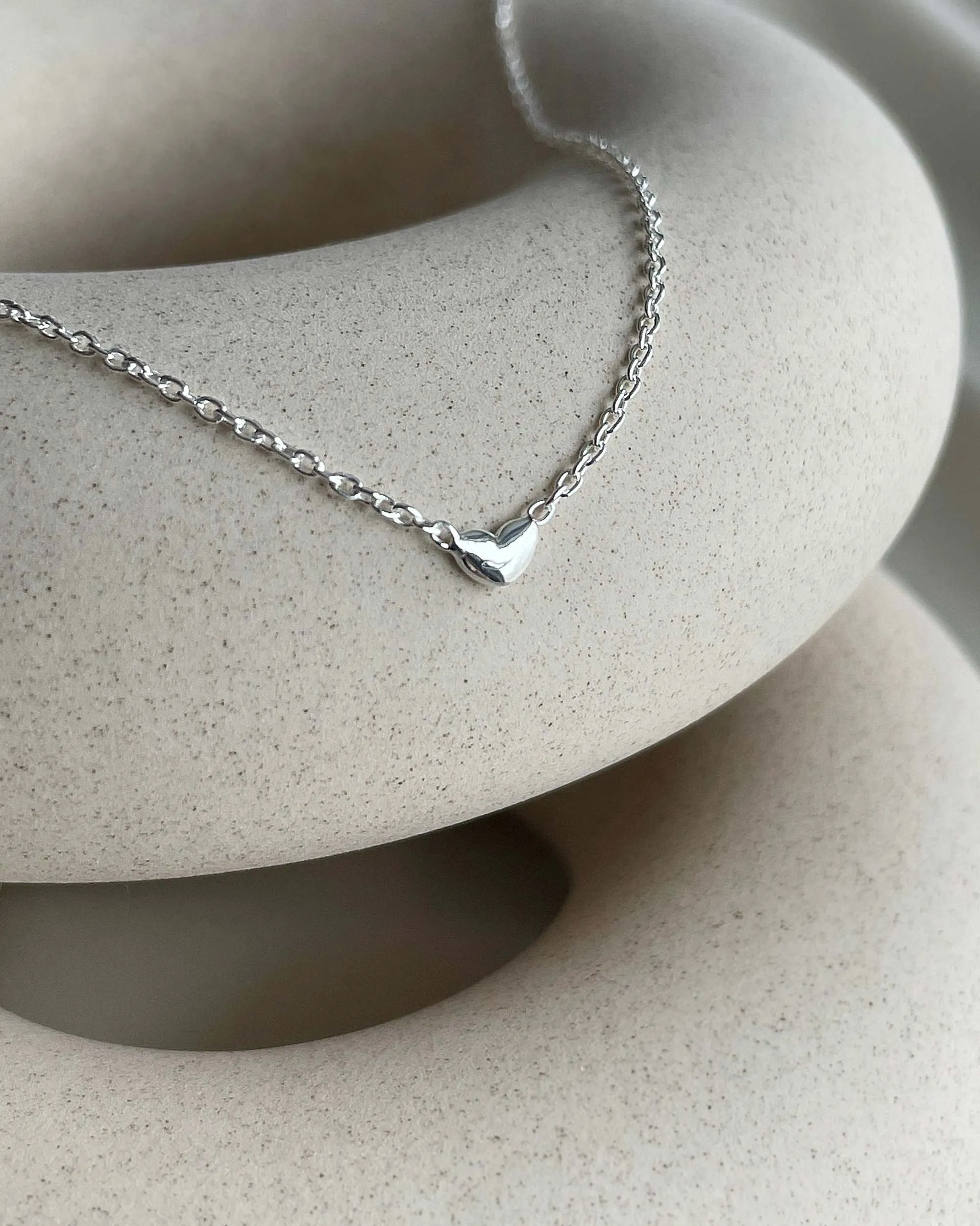 Loving Heart drop necklace silver