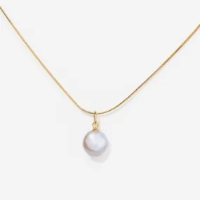 Luna Pearl Necklace