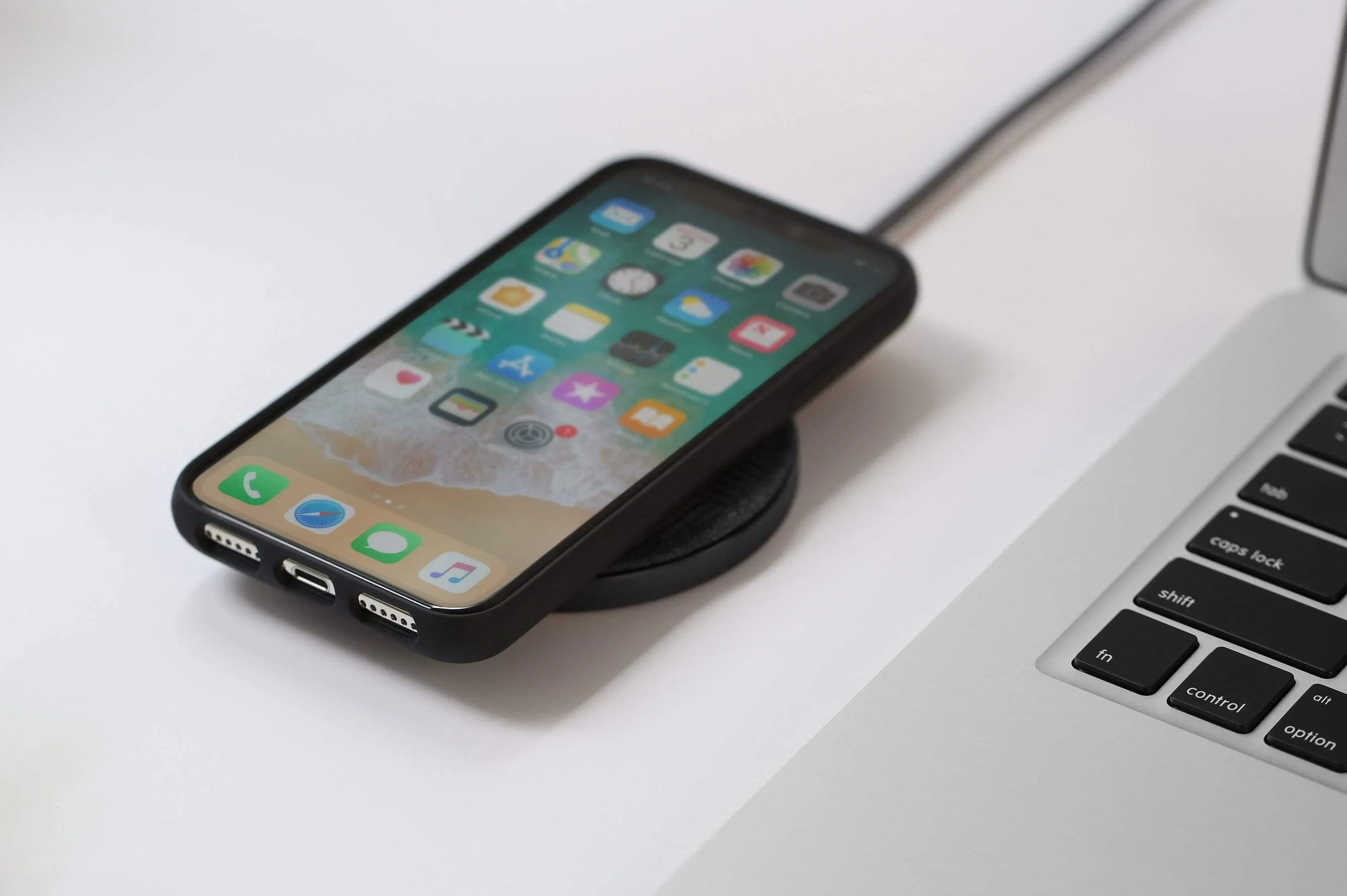 Native Union Drop Wireless Charger