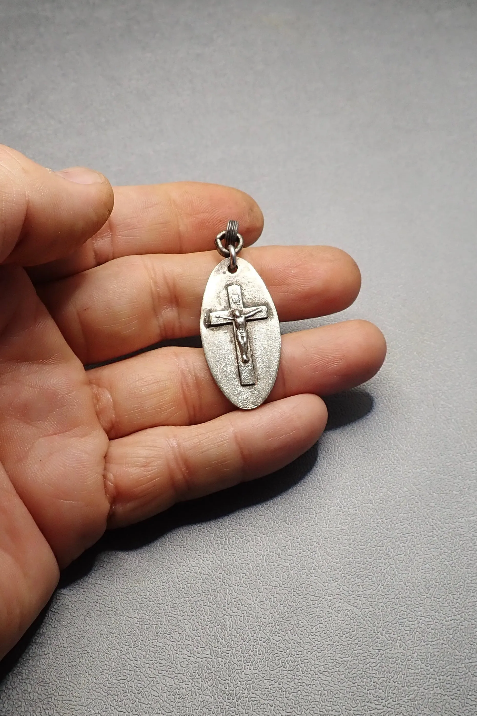 OVAL CROSS TAG PENDANT