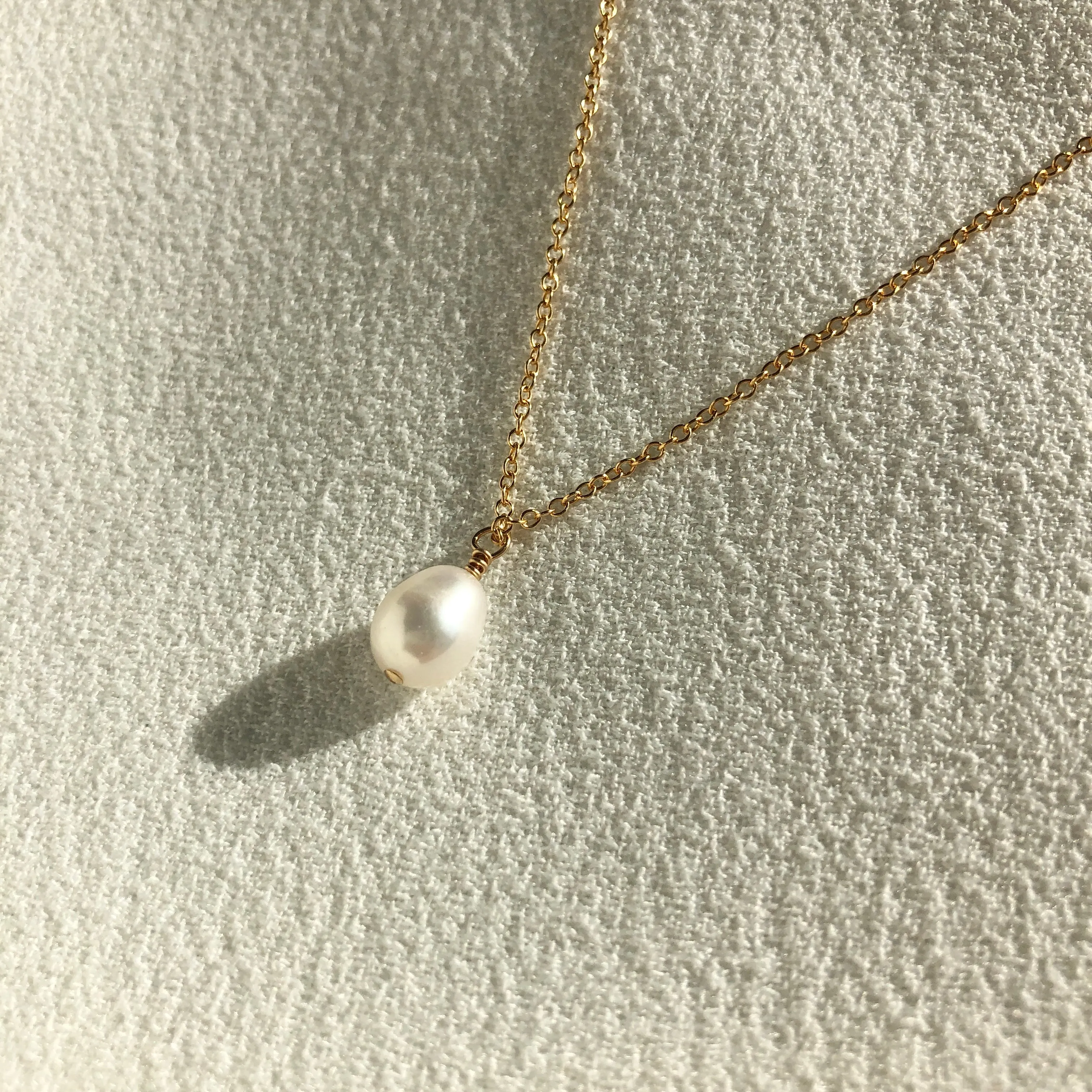 Pearl Pendant Necklace