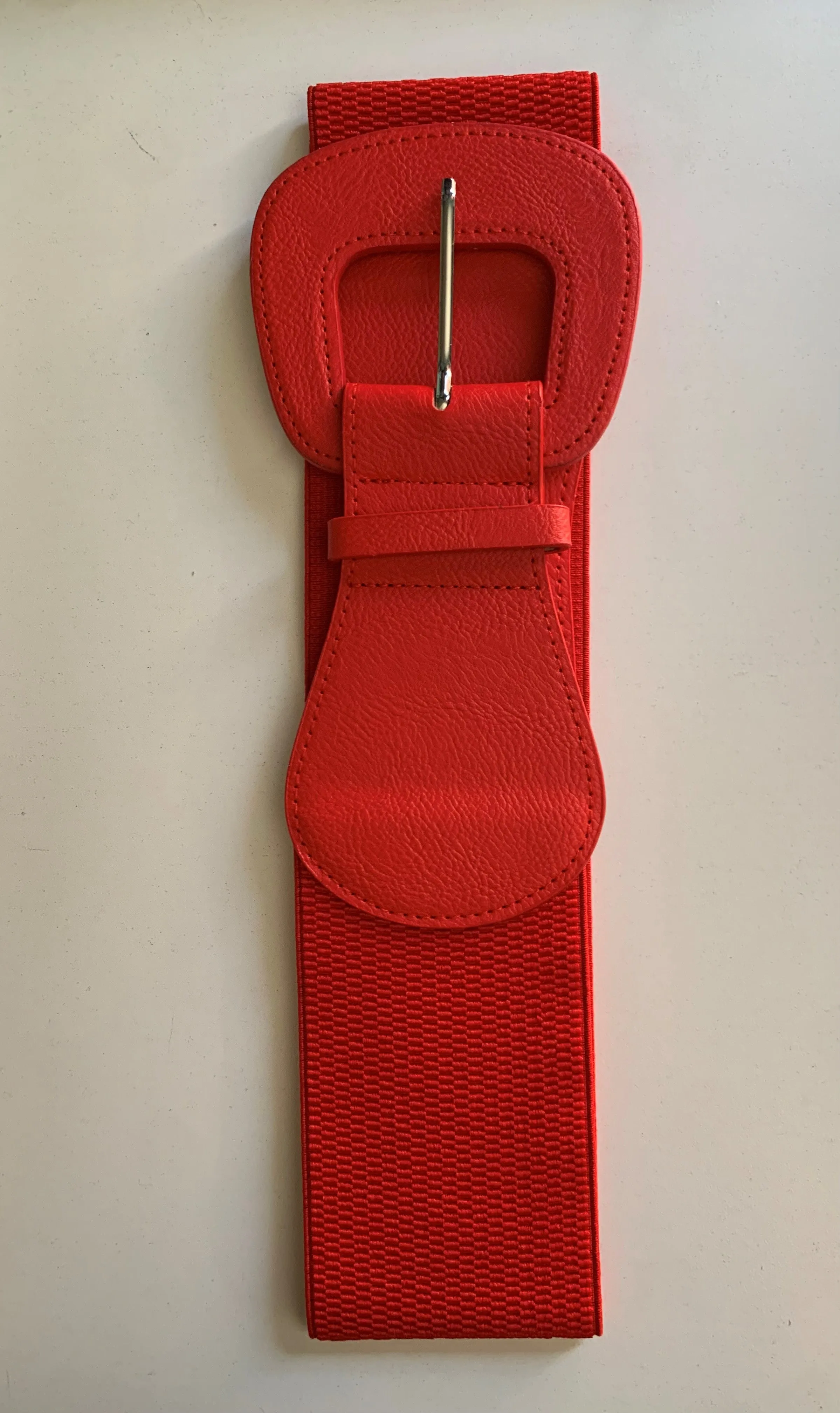 Pinup elastic belt