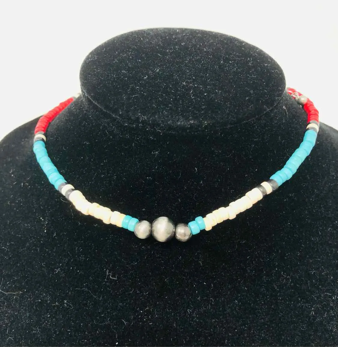 Red/Wh/Bl Beads Jewelry Necklace