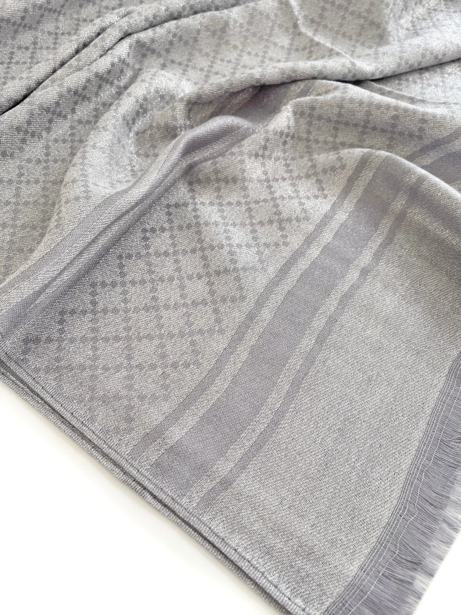 SILVER SPARKLY METALLIC EVENING SHAWL SCARF