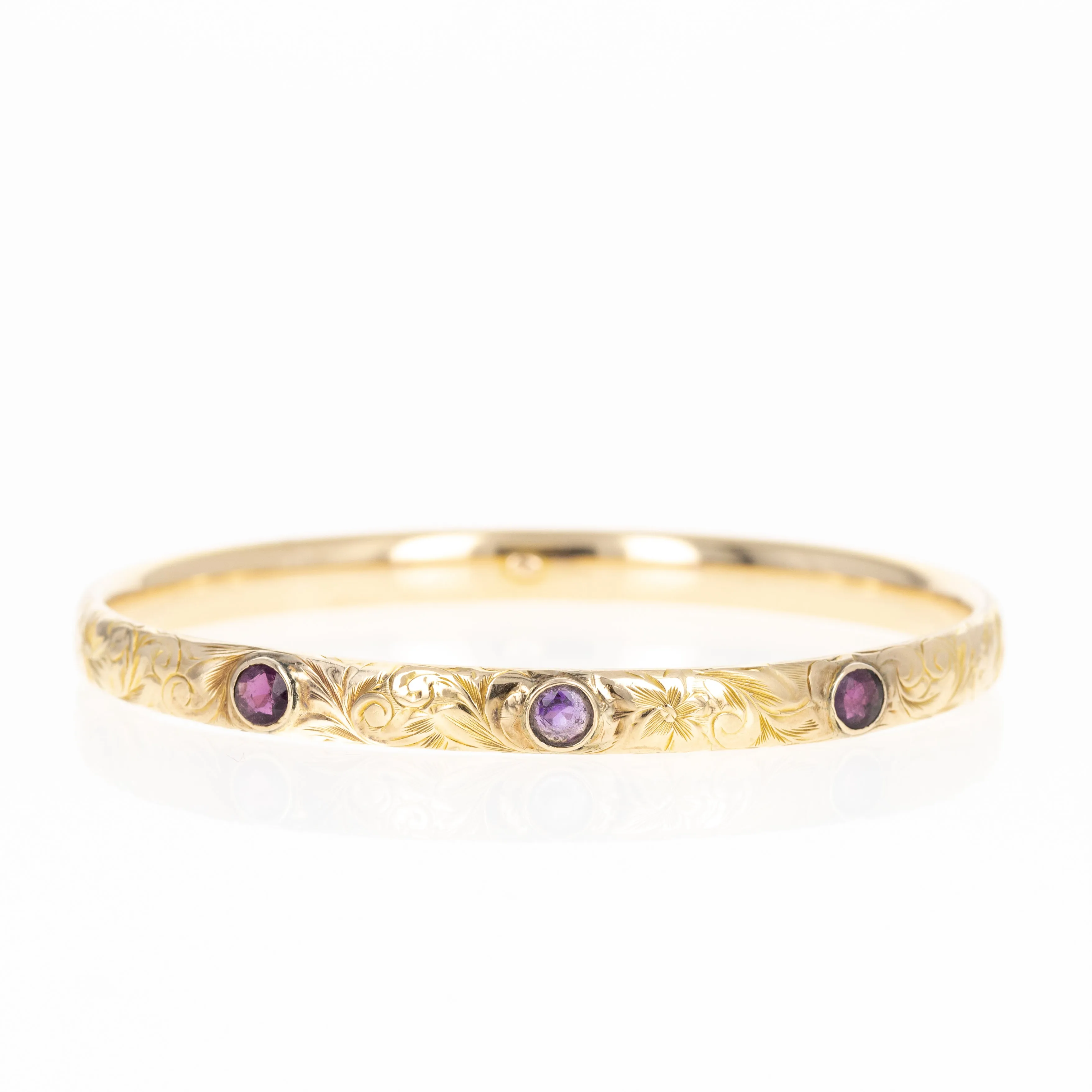 Victorian 14K Yellow Gold Amethyst Engraved Bangle